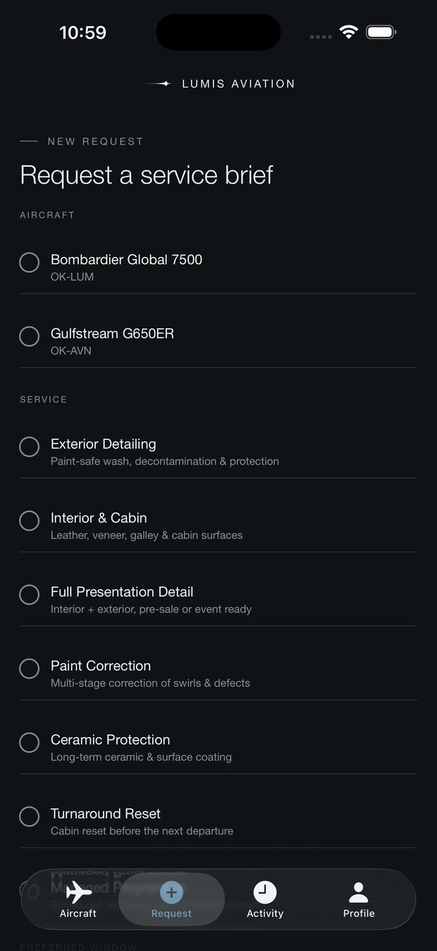 The service request screen listing exterior, interior, paint correction, ceramic protection and turnaround.